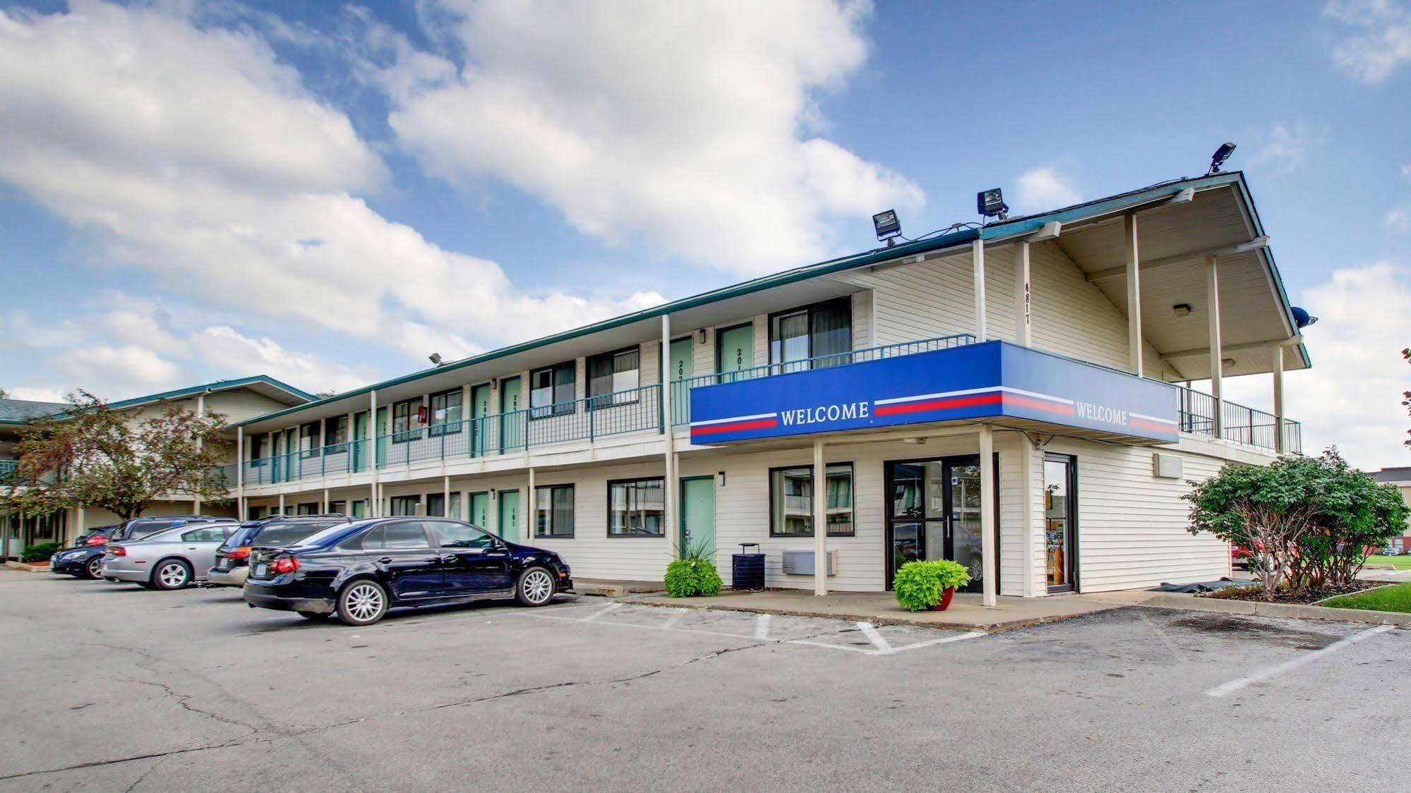 Motel 6 Des Moines South - Airport Exterior photo